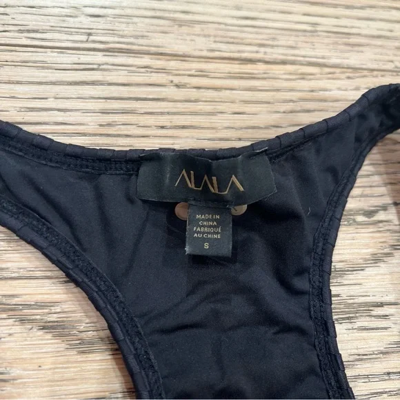 Alala Workout Set - Picture 5 of 8